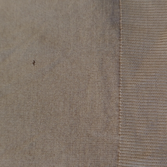 H&M merino wool v neck sweater - Picture 2 of 5